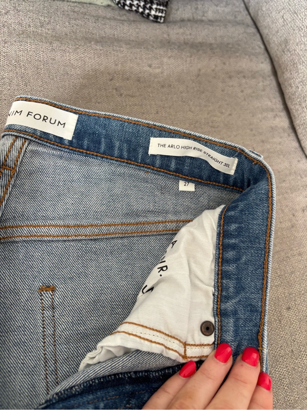 Denim Forum Straight Leg Jeans in Light Blue Wash - Picture 4 of 4